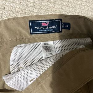 Vineyard vines performance shorts men 34 khaki